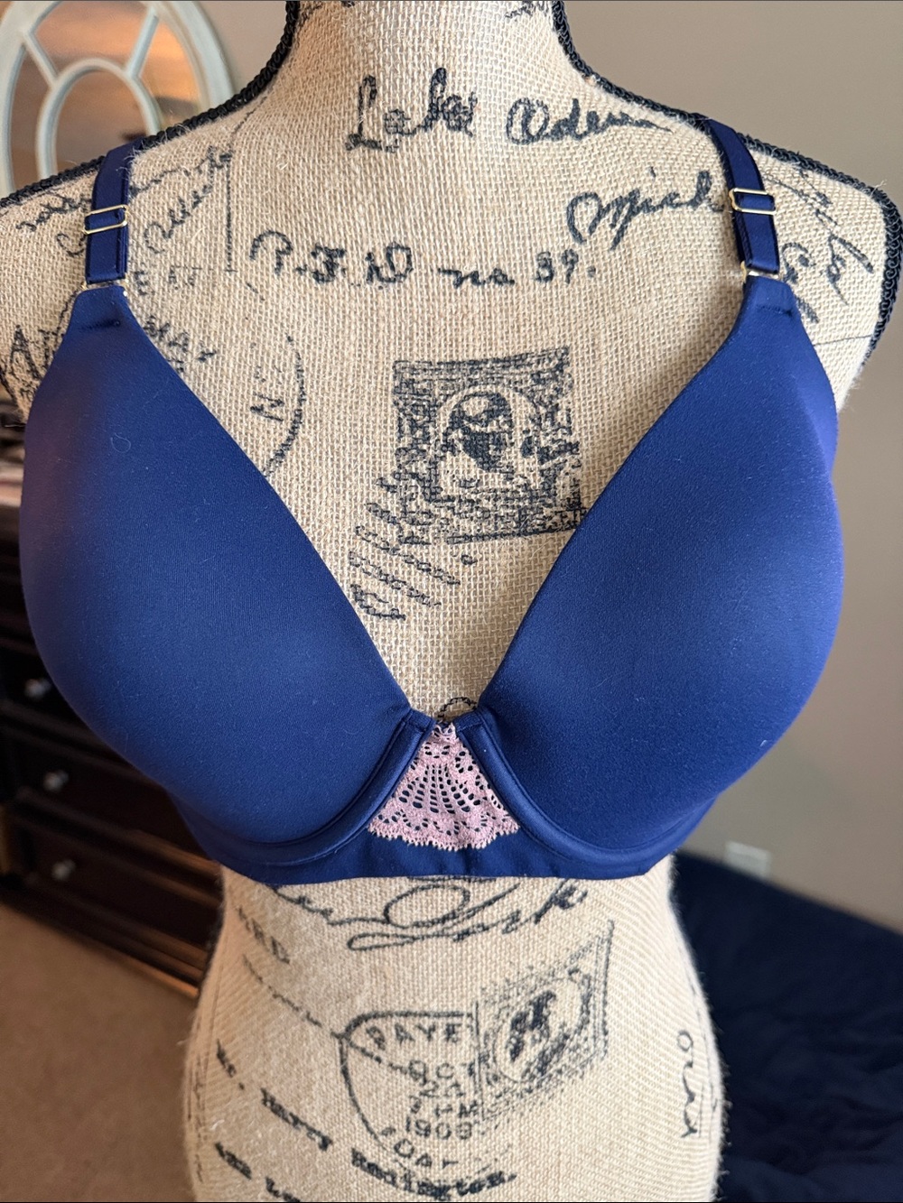 Soma embraceable FC Geo Lace plunge razorback bra